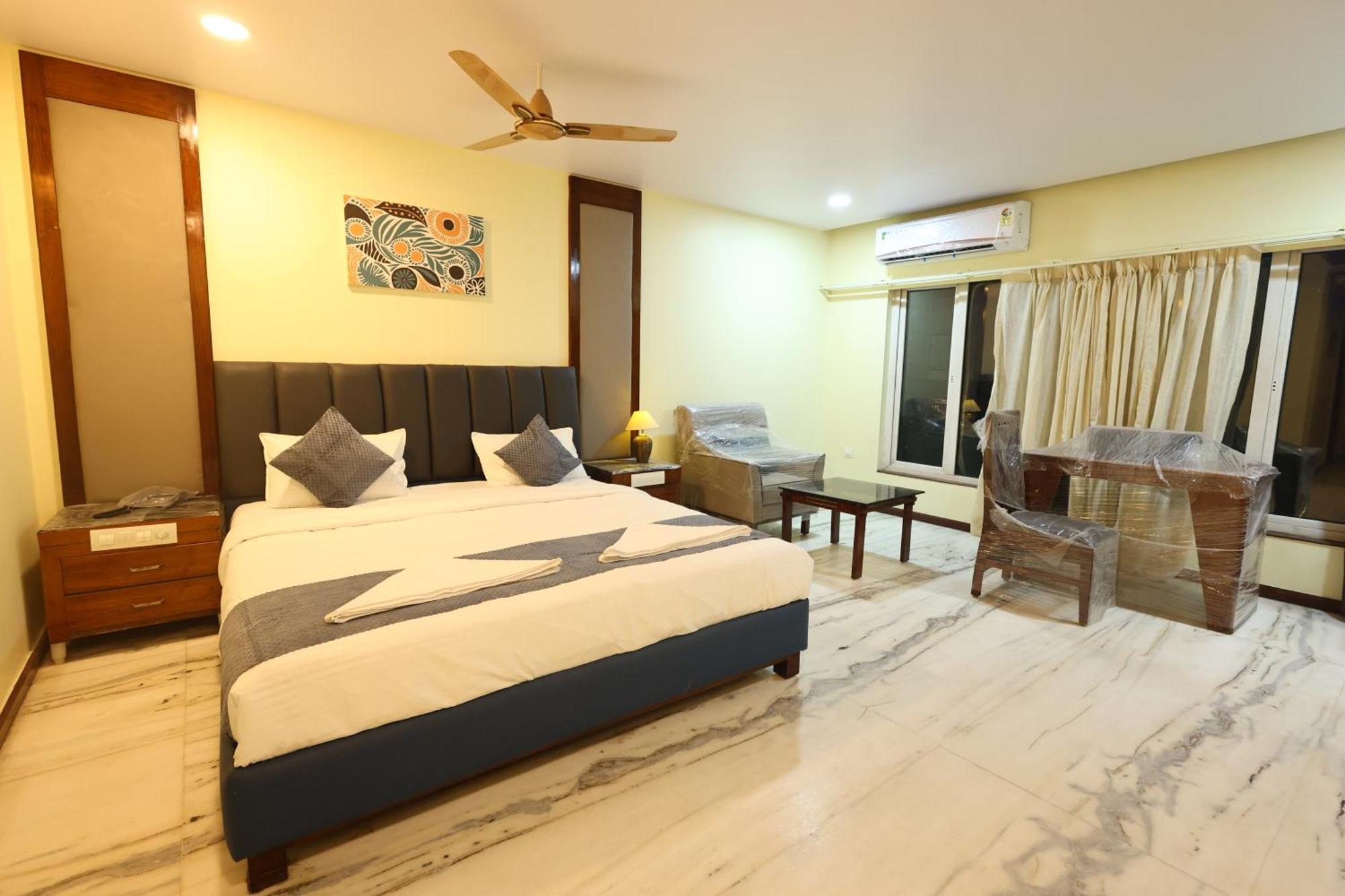 Hotel Lj Dadi'S Grand Visakhapatnam Exterior foto